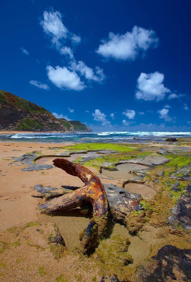 Stunning landscape scenery on the Great Ocean Walk.