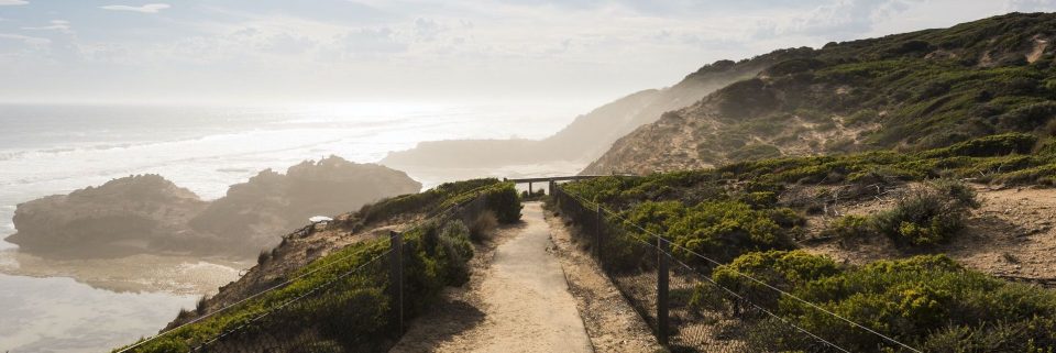 Walkway down to London Bridge
