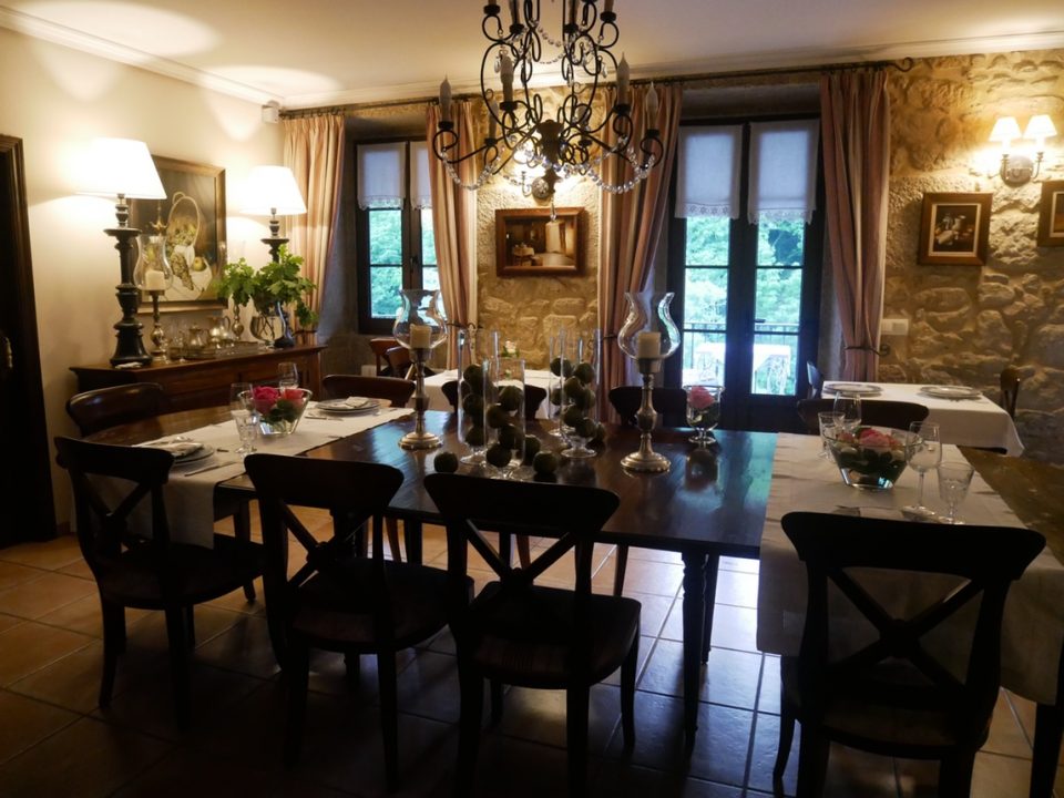 Accommodation dining room