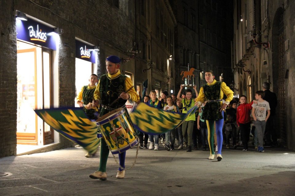 Cultural Dancers perform on the streets