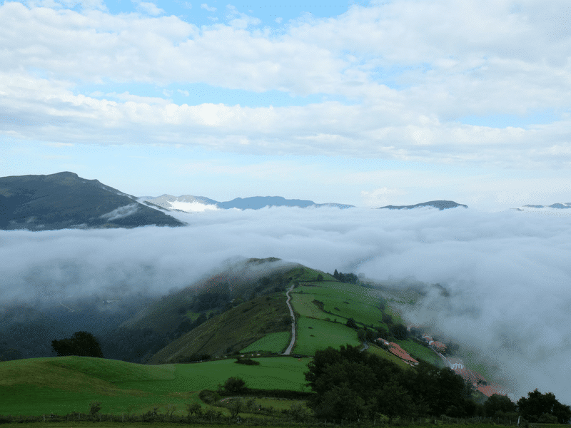 Clouds blanket the camino 