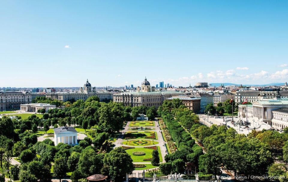 A city view on the Danube cycling path.