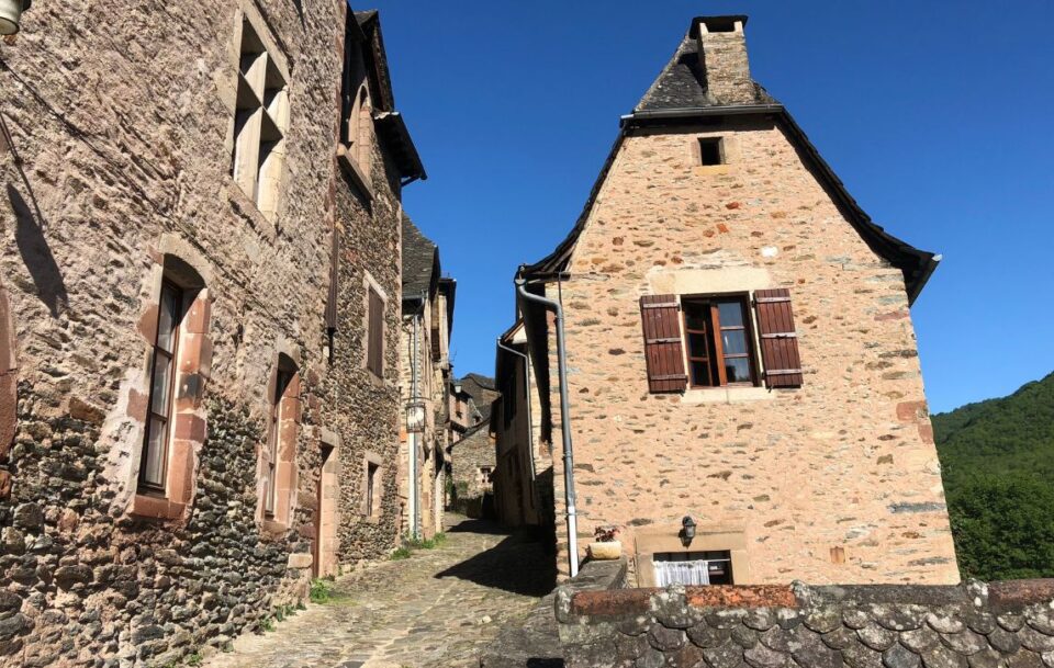 Le Puy Conques Buildings