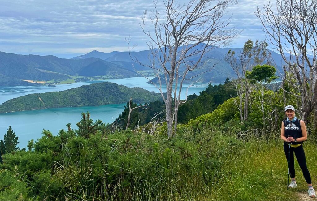 Tamara, hiking expert in New Zealand.