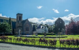Exterior of a church in the Scottish town of Fort William on a sunny day.