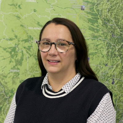 Selena Rosier - Japan hiking expert