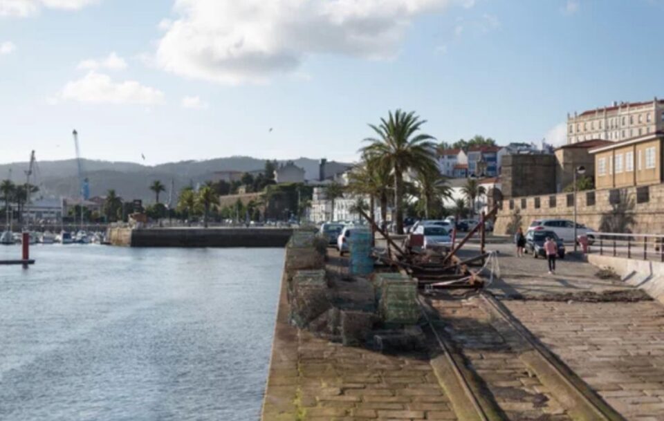 Camino Ingles waterfront